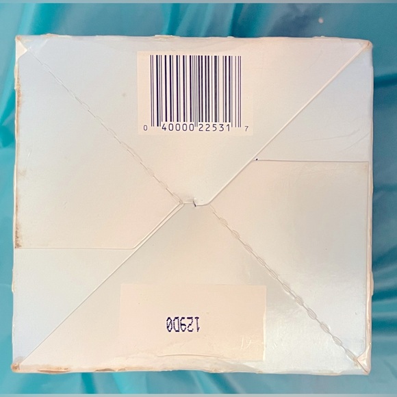 M&M’s ORNAMENT, RED & YELLOW M&M On Sled/SLEIGH, SNOWBALL NEW OPEN BOX - Picture 12 of 13